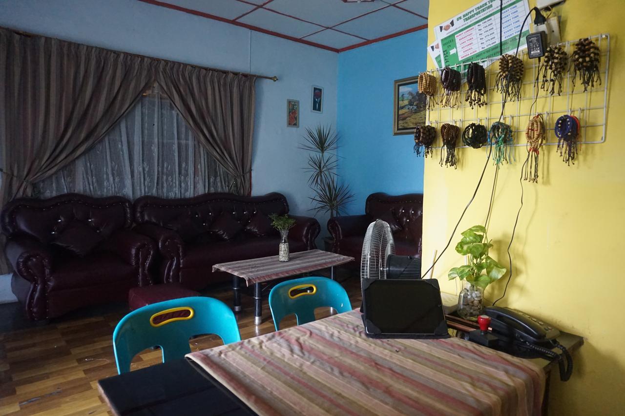 Kuala Namu Guest House Medan Eksteriør bilde
